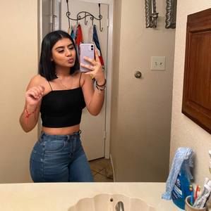 Meet your Posher, Rubi